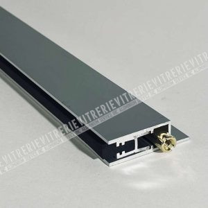 Seuil tombant 50A aluminium anodisé clair Seuil tombant 50A en aluminium anodisé clair